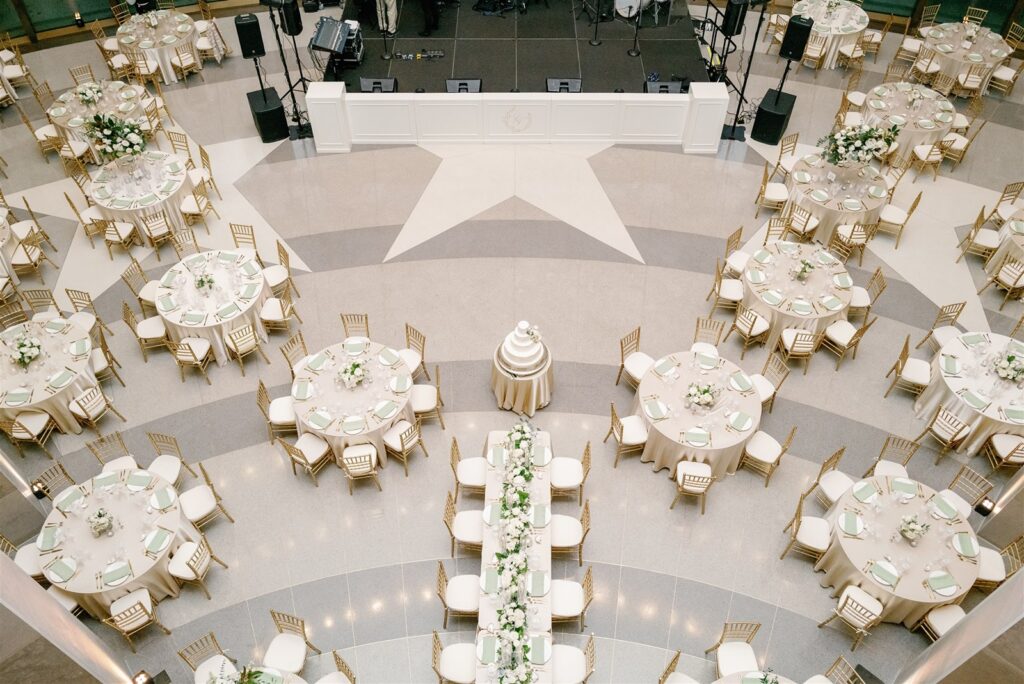 wedding at Tennessee state museum